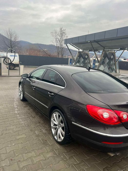 Vând Volkswagen - model Passat CC 

Vând passat cc, an de fabricație 2