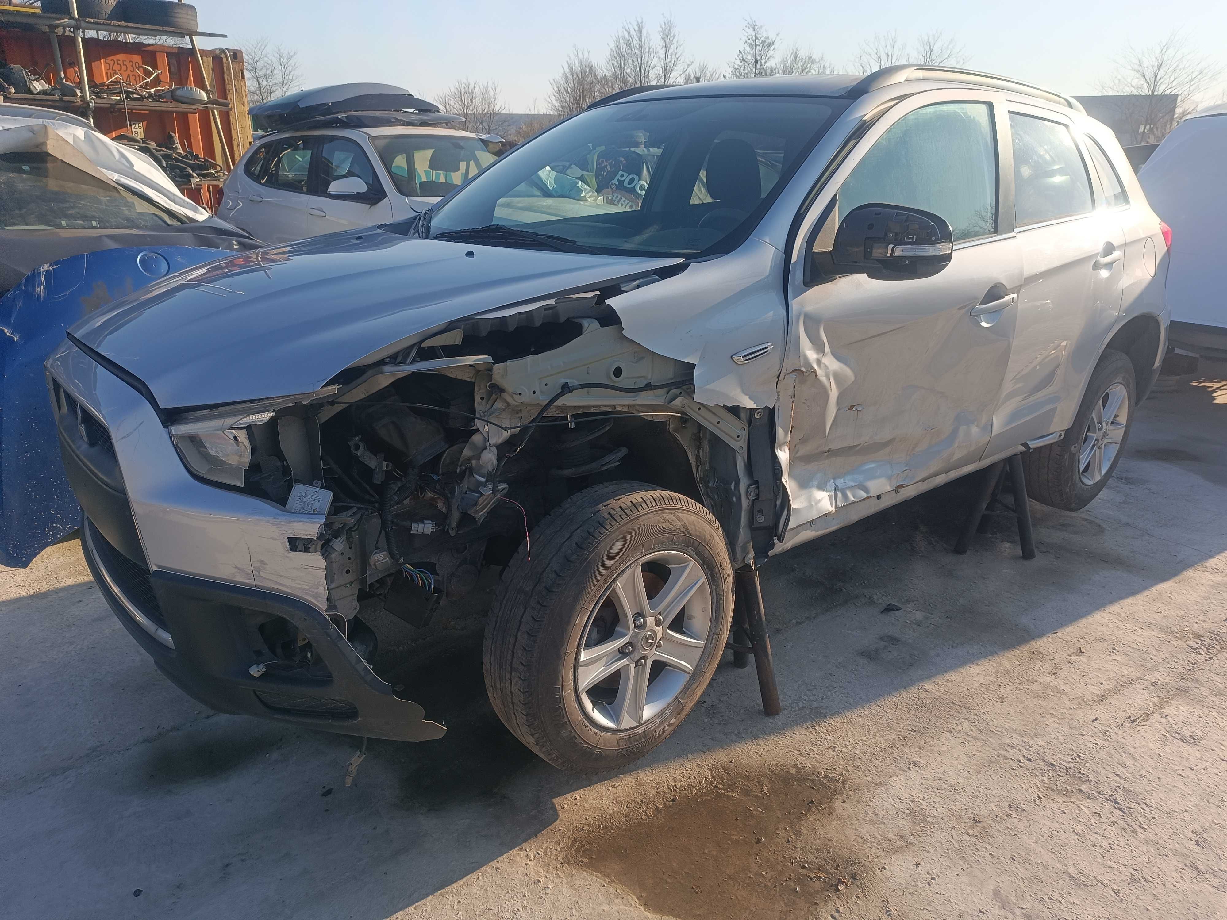 Mitsubishi ASX 1,8 DID / Митсубиши АСХ  - на части
