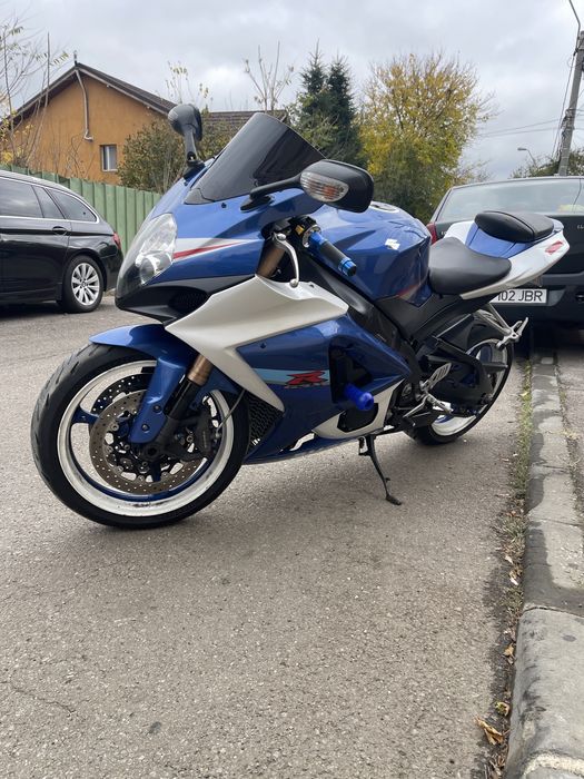 Suzuki gsx-r k7 1000