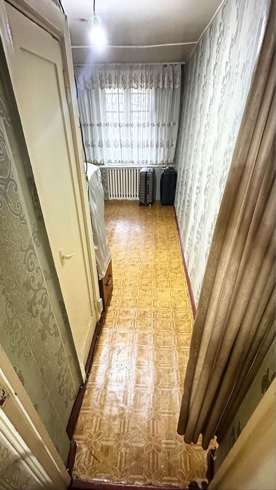 ЦУМ. Продаётся СВОЯ Квартире в ЦЕНТРЕ , метро КОСМОНАВТОВ