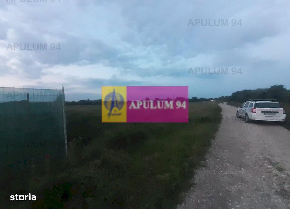 Teren aproape de Bucuresti langa padure