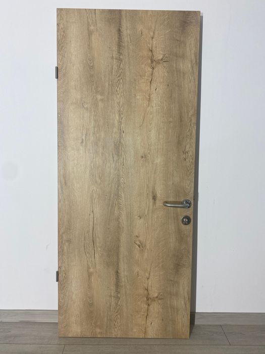6 Buc. Foaie Ușă 73x180 cm, cu Balamale și Mâner