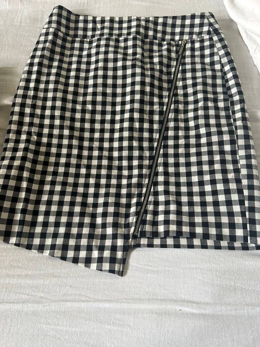 Prodaja sami xoroshiye odejdi i plate vsyo origina dyoshiva brend