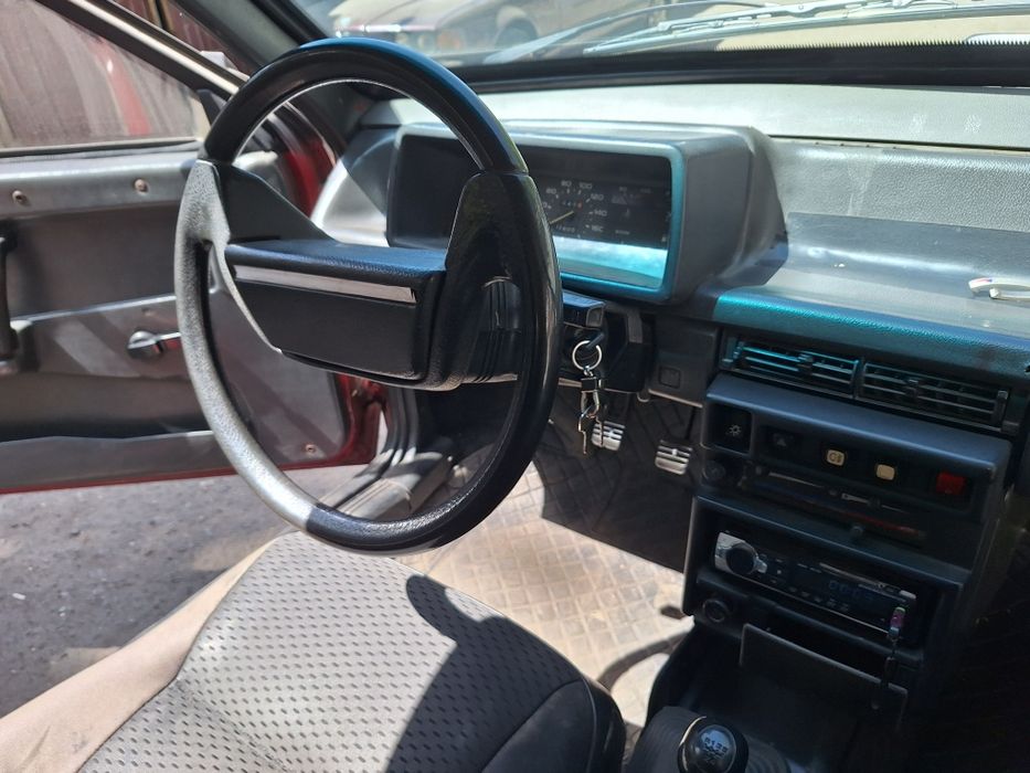 Жига -ло продаётся  1993 года до нашей эры.