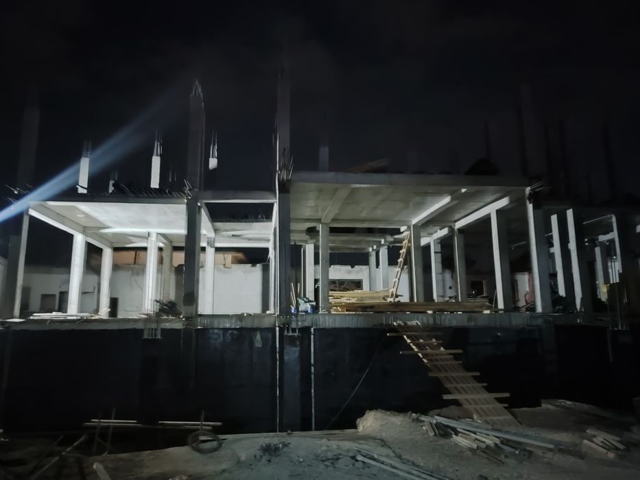 Nuldan uchastka kutaramiz gisht terish beton quyish tom yopish xizmati