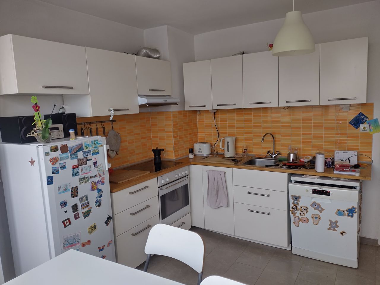 Продава се Тристаен апартамент в София, Надежда 1 - 91 кв.м за 1968 €/кв.м - Снимка #1