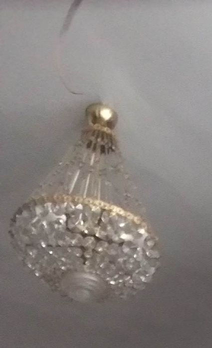 Vând candelabru de cristal