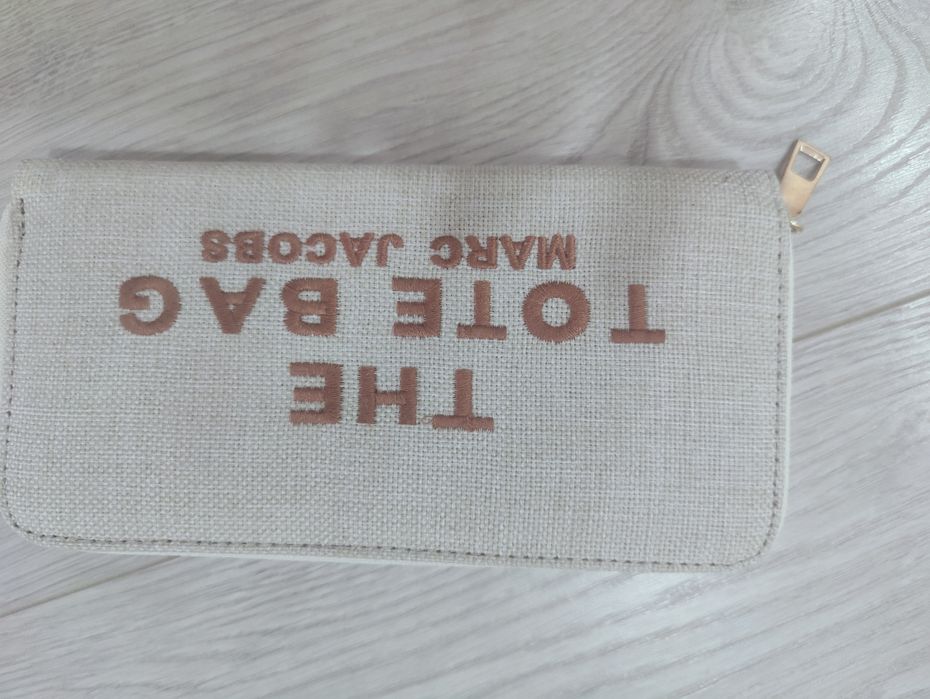 Portofele pentru damă