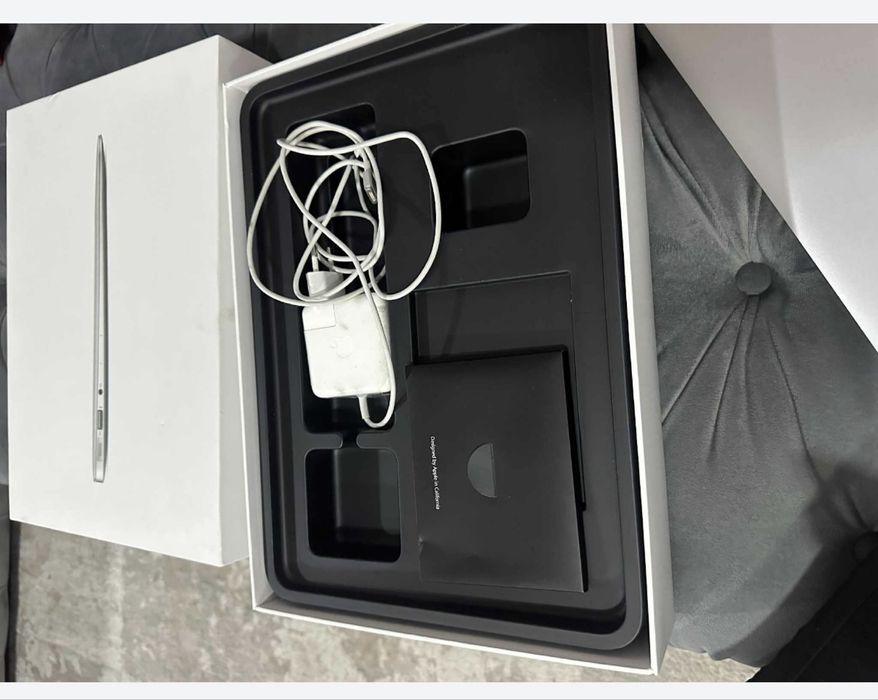 Mac book air 13 inch