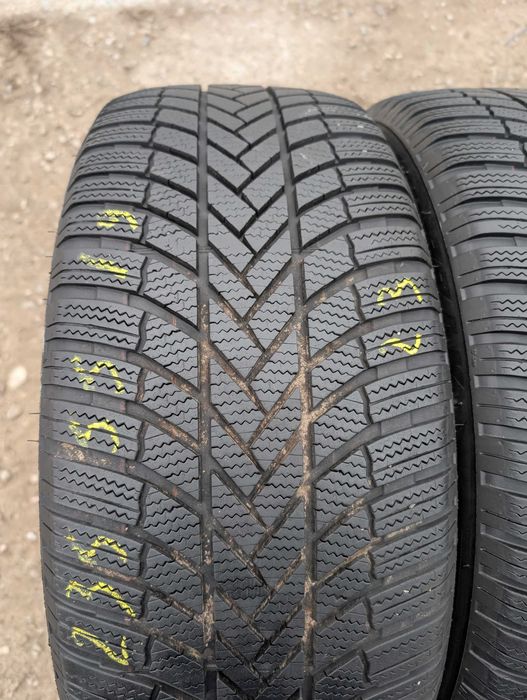 SET 4 Anvelope Iarna 235/55 R19 + 255/50 R19 BRIDGESTONE Blizzak LM005