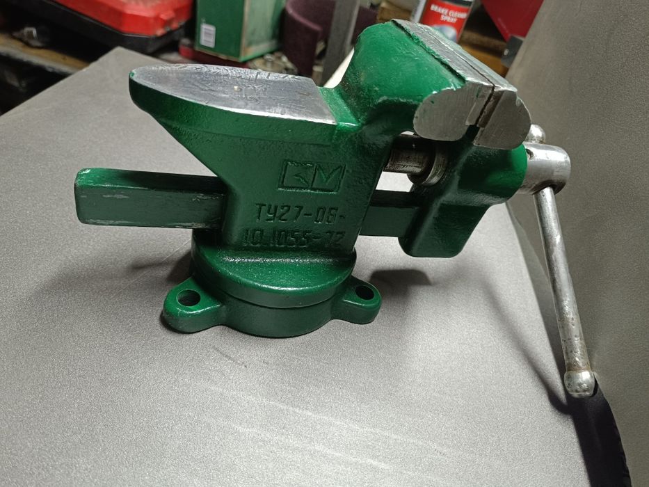 Въртящо менгеме TU 27-06 10