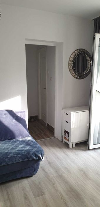 Vand apartament 3 camere Bumbesti-Jiu