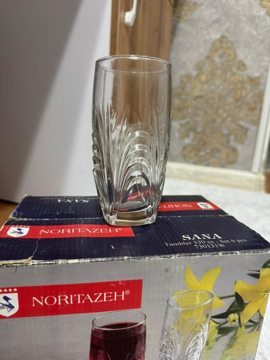 Продаются стакан