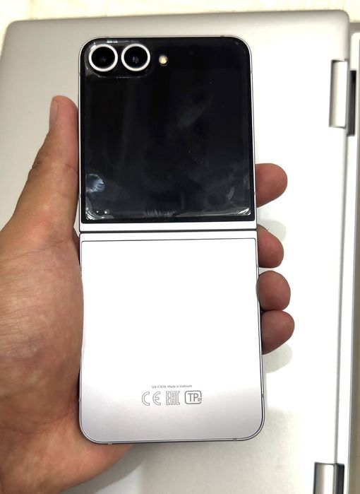 Samsung Z flip 6 sotiladi