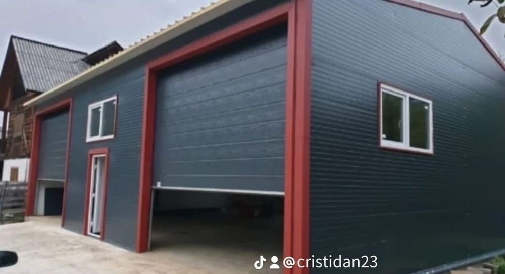 Vând structura metalica