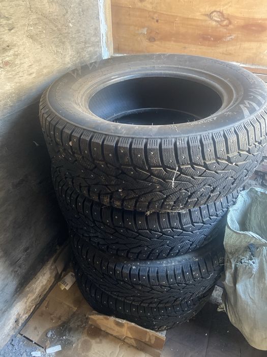 Продаю шину размер 265/60/18