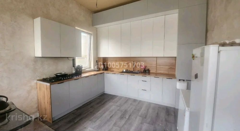 Сдаётся 1 комната внутри дома