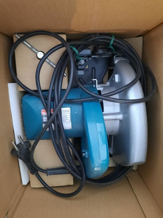 Электро инструменты для домашней мастерской. Столярное и мебельной.