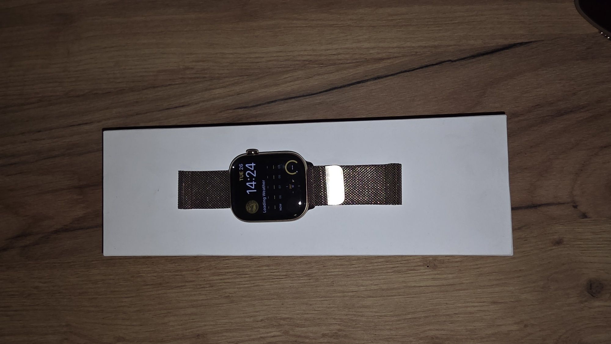 Apple watch 10 46mm titanium gold gold milanese loop Cell
