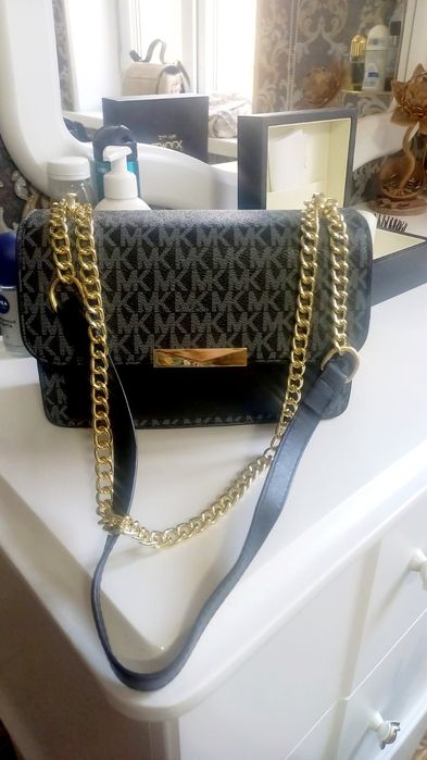 Сумки в отличном состоянии