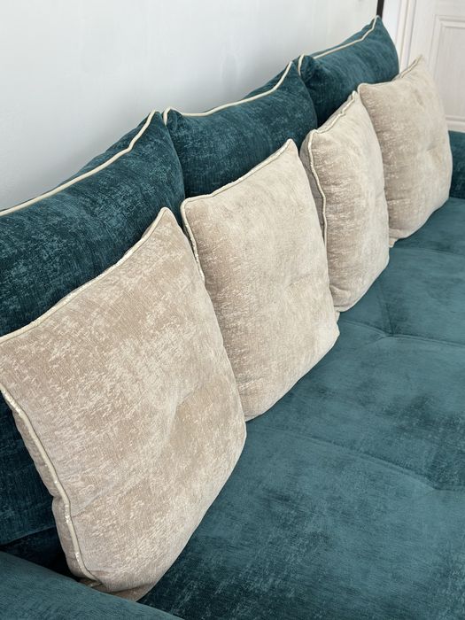 продается диван в хорошем состояние