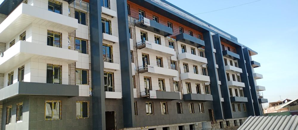 Alyukobond alkafon alucapon mantaj xizmatlari qilamiz
