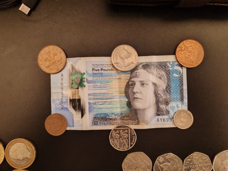 Vând colecție monede Marea Britanie