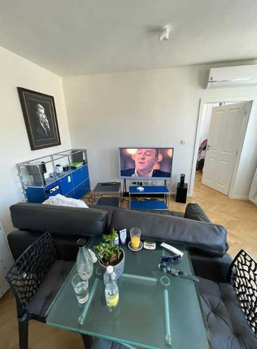 Дава се под наем Тристаен апартамент в Пловдив, Център - 96 кв.м за 418.2 € - Снимка #1