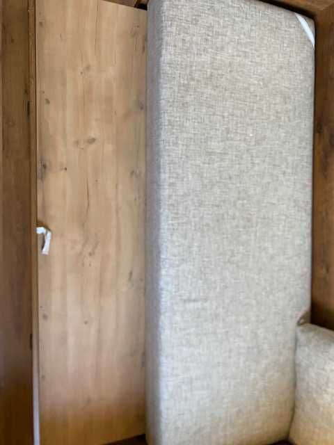 Vand camera tineret completa in stare exceptionala