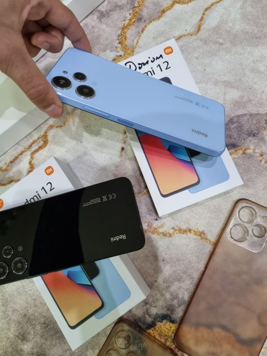 Redmi 12 telefoane sunt in stare perfectă 100%