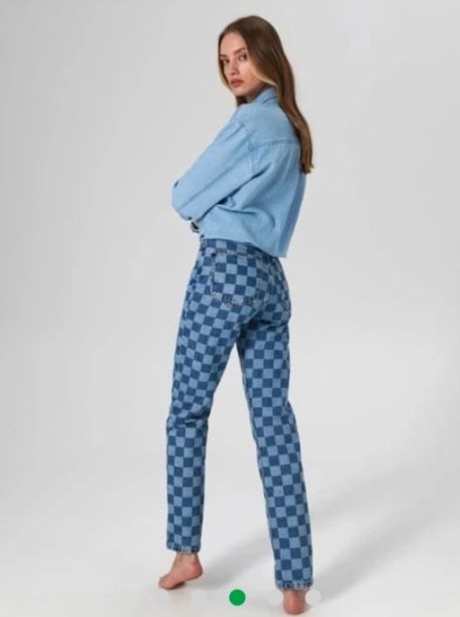 Прави дънки с принт в два нюанса синьо – Sinsay