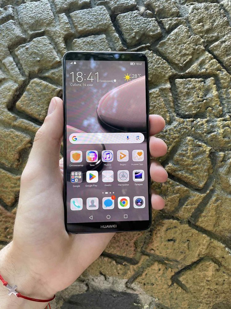 Смартфон Huawei Mate 10 Pro