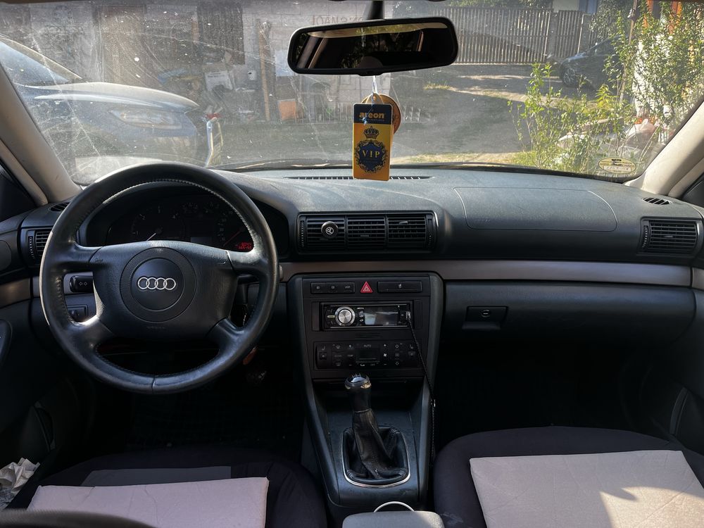 Audi A4 B5, 1.9 TDI, 2000, 365.452 km, încălzire scaune, jante aliaj