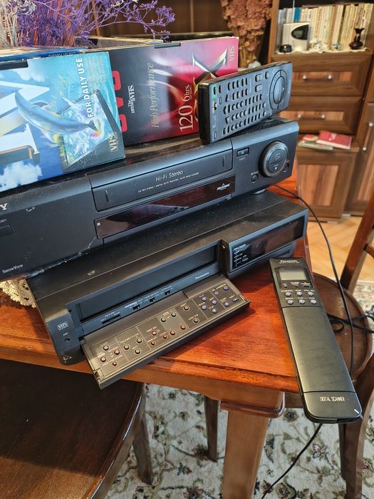 Video Panasonic și Sony