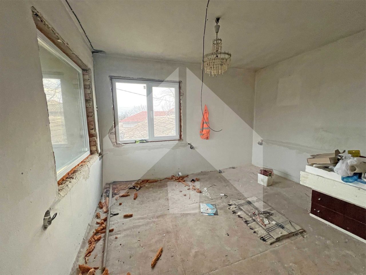 Продава се Къща в с. Кюлевча, Област Шумен - 126 кв.м за 526 €/кв.м - Снимка #13