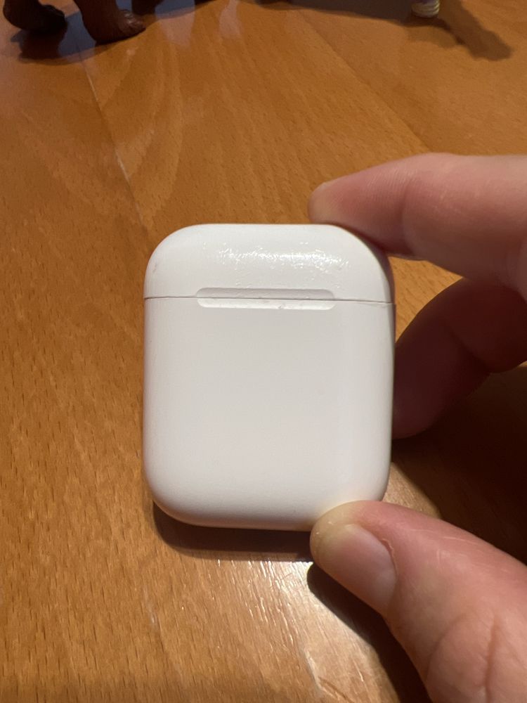 Apple AirPods 2nd generation