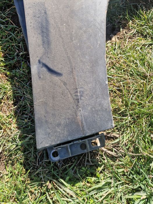 Преден десен калник за Мерцедес GL