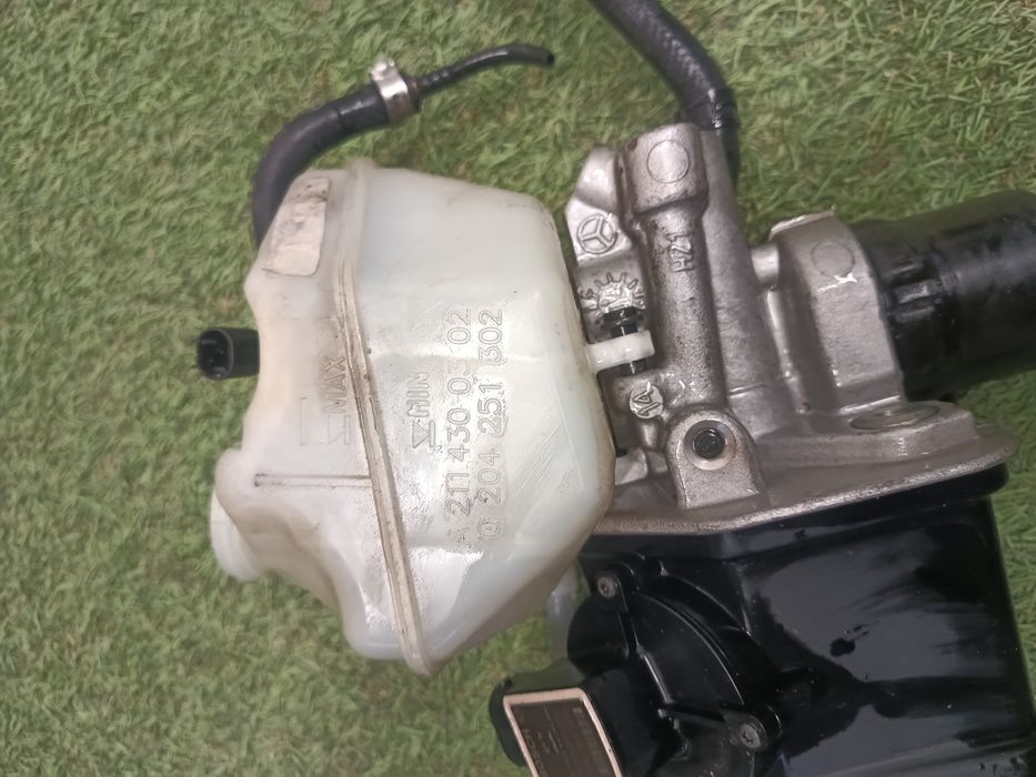 Pompa frana cu senzor Mercedes-Benz E-Class W 211