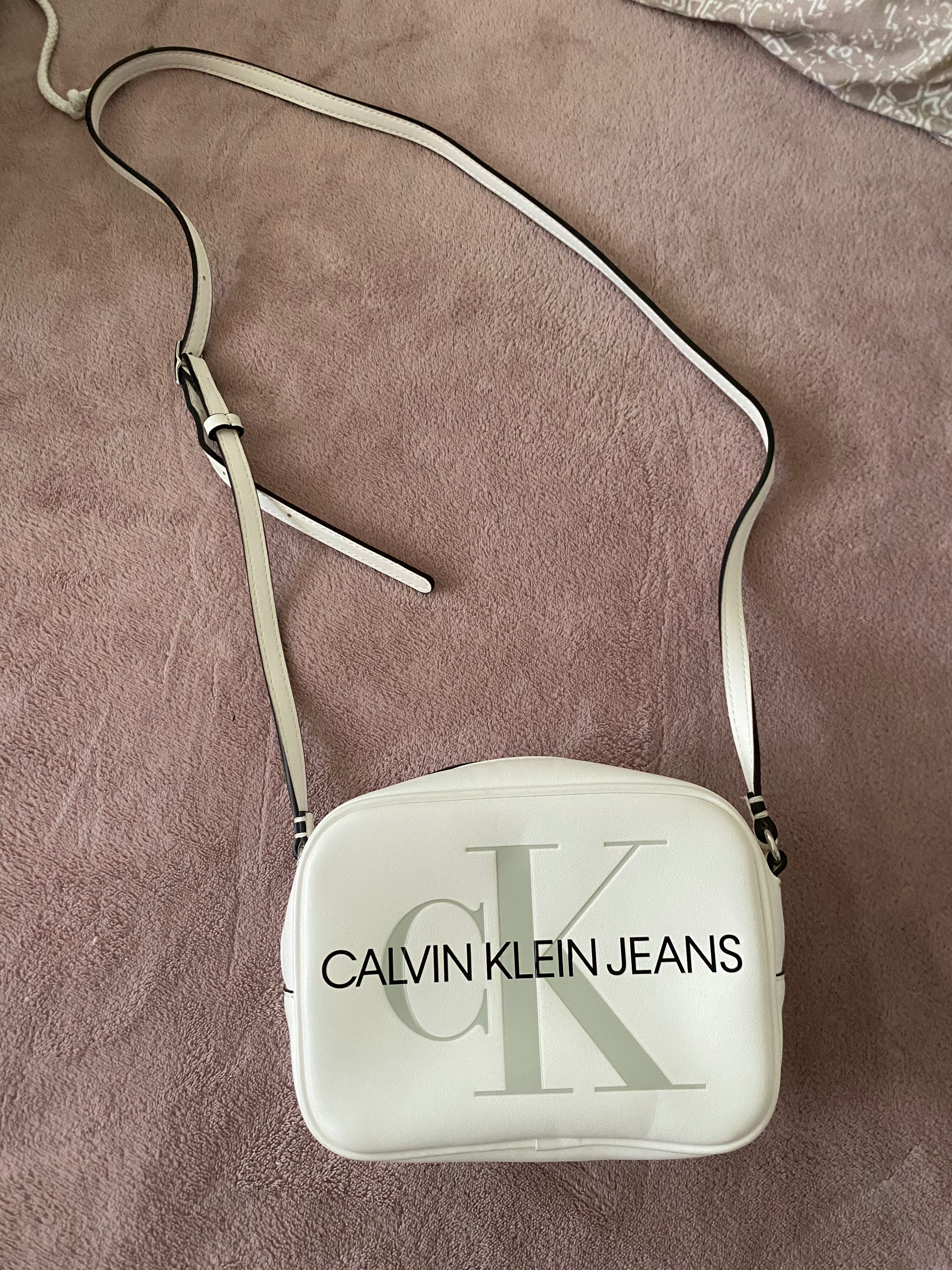 Дамска чанта Calvin Klein чисто нова