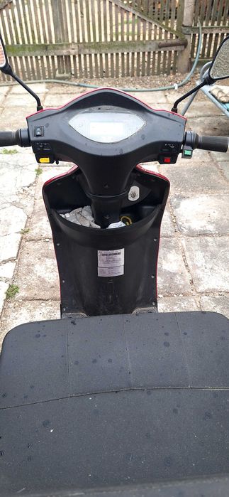 Motocicleta electrica 3 roti