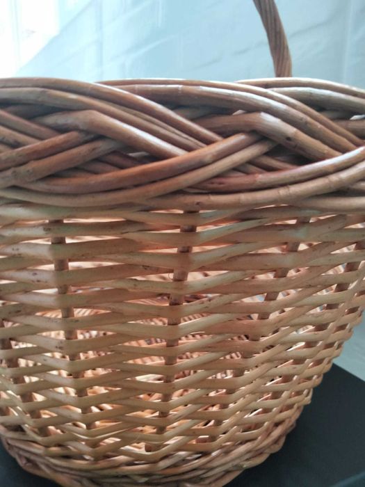 Vand cos traditional