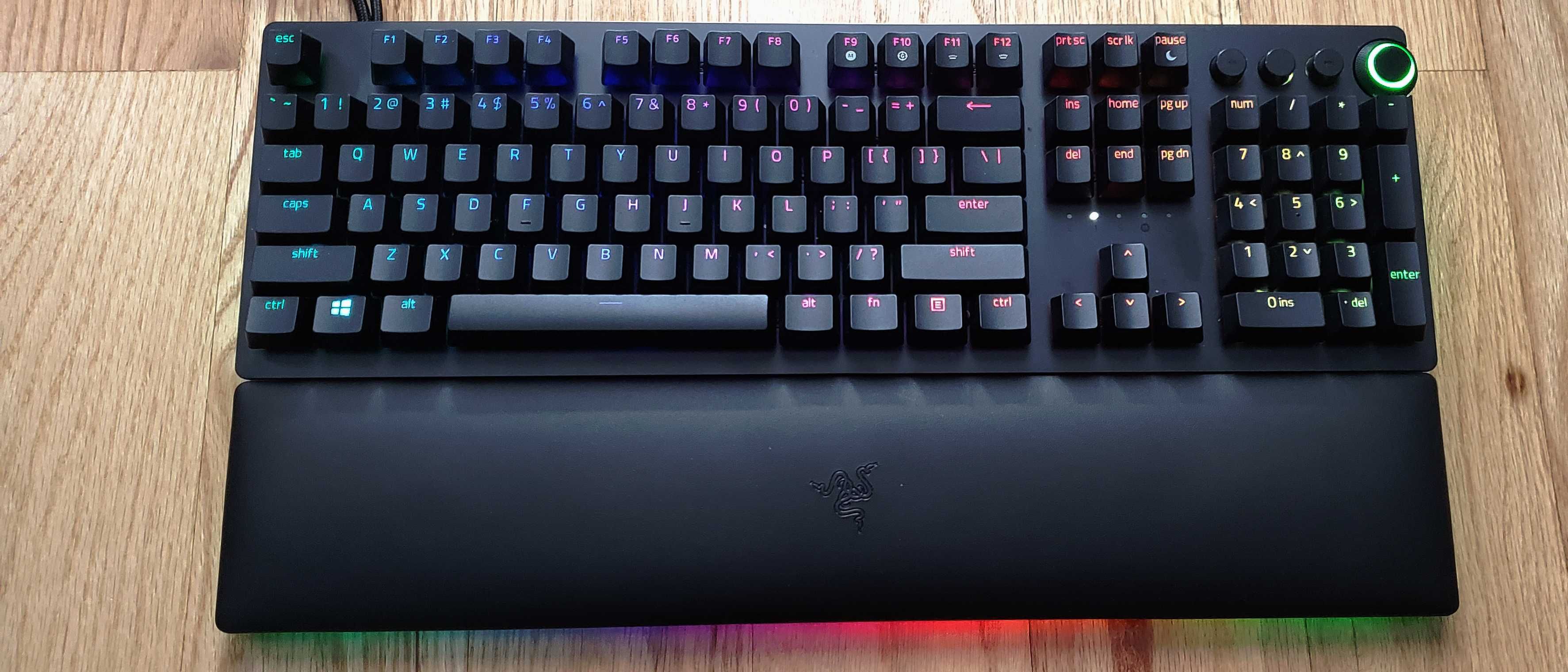 Razer Huntsman V2 Analog - с гаранция