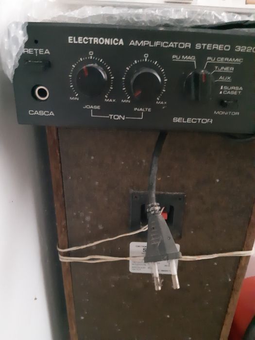 Amplificator stereo Electronica