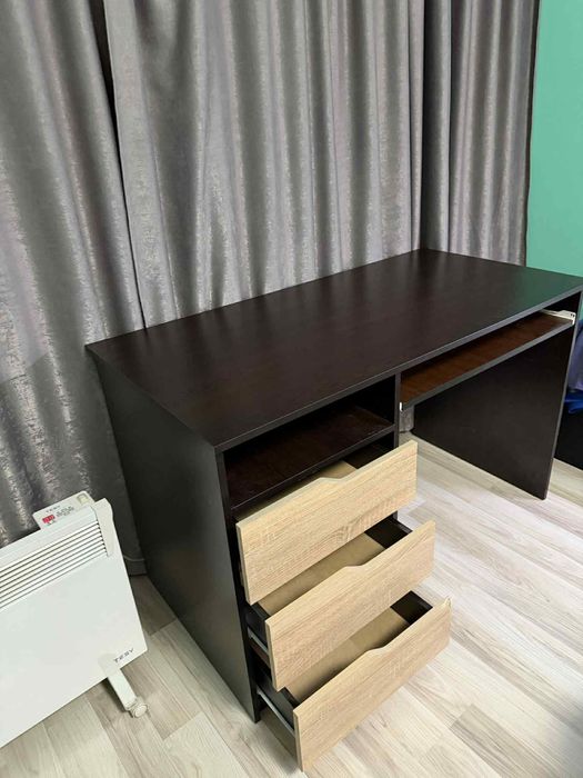 Комплект бюро и гардероб