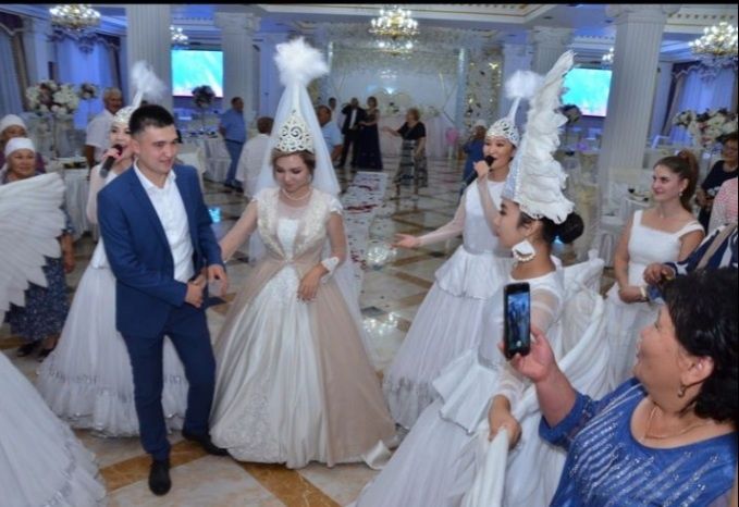 Тамада Асаба ведущий комплект 160-180тыс