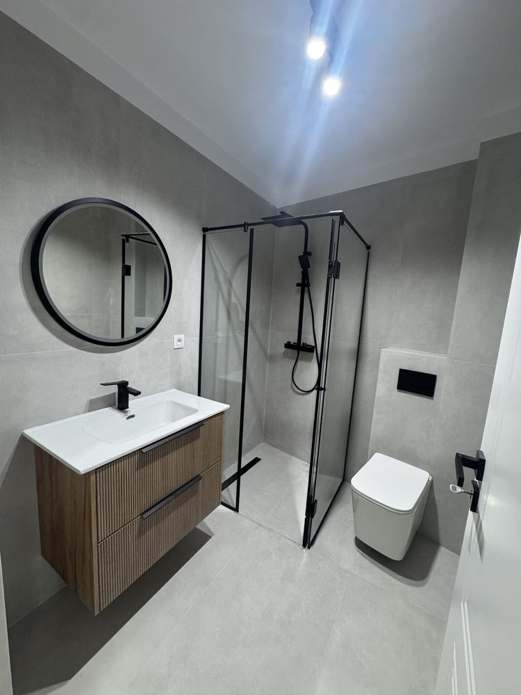 Vand apartament cu 3 camere, 2 bai si terasa de 25mp in Elite City