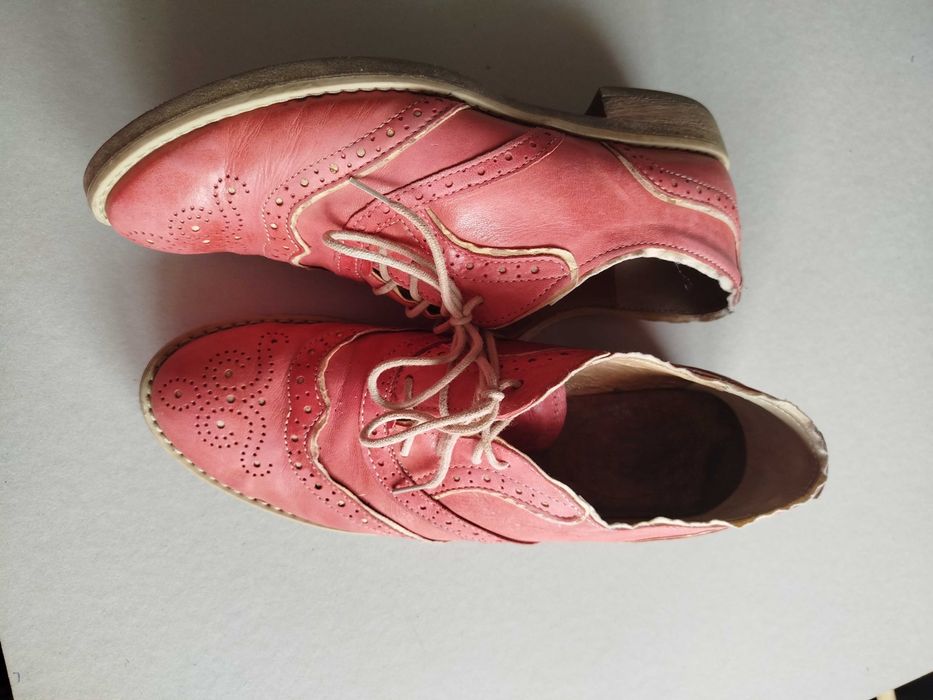 Дамски обувки естествена кожа