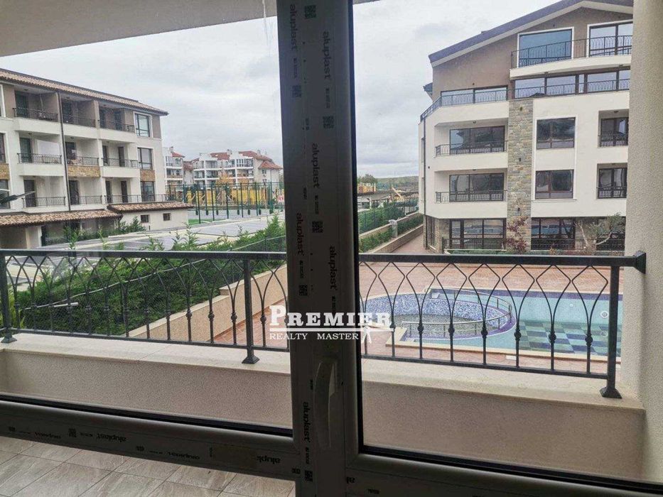 Продава се Двустаен апартамент в Бургас, Сарафово - 65 кв.м за 1339 €/кв.м - Снимка #1