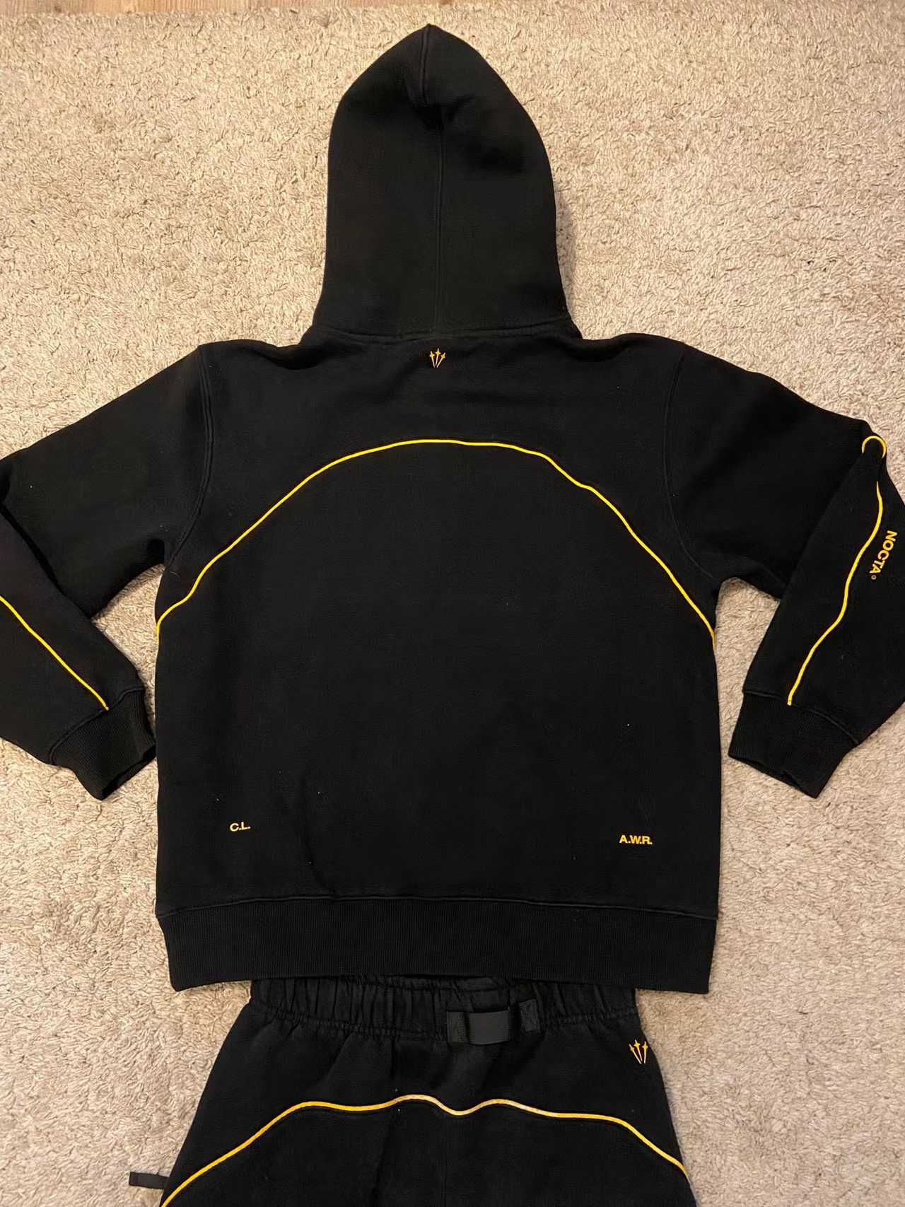 Продавам мъжки екип Nike x Nocta  долнище и суичър, размер ХЛ/Л.