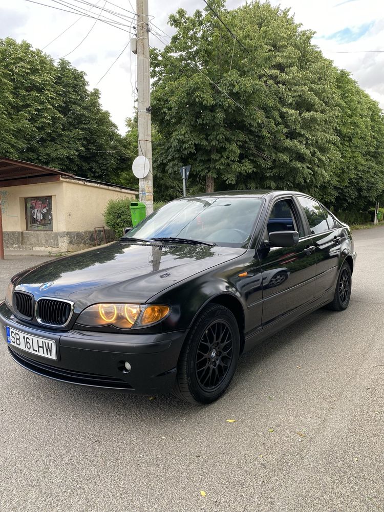 Vând bmw e46 din 2003 model facelift